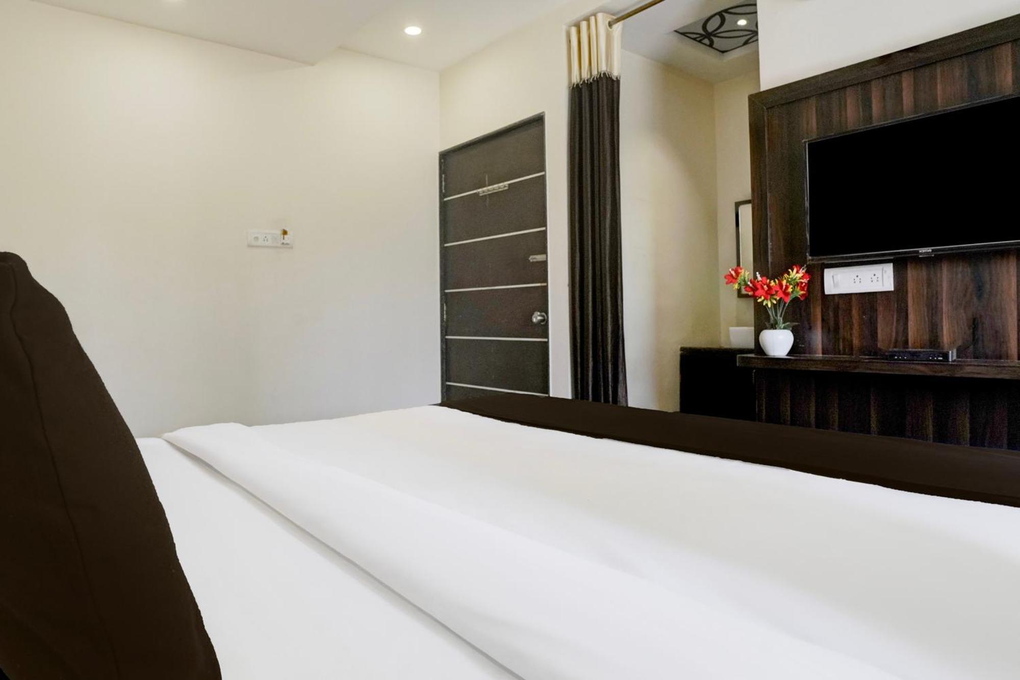 Super Hotel O Chhatrapati Nagar Shirdi Exterior photo